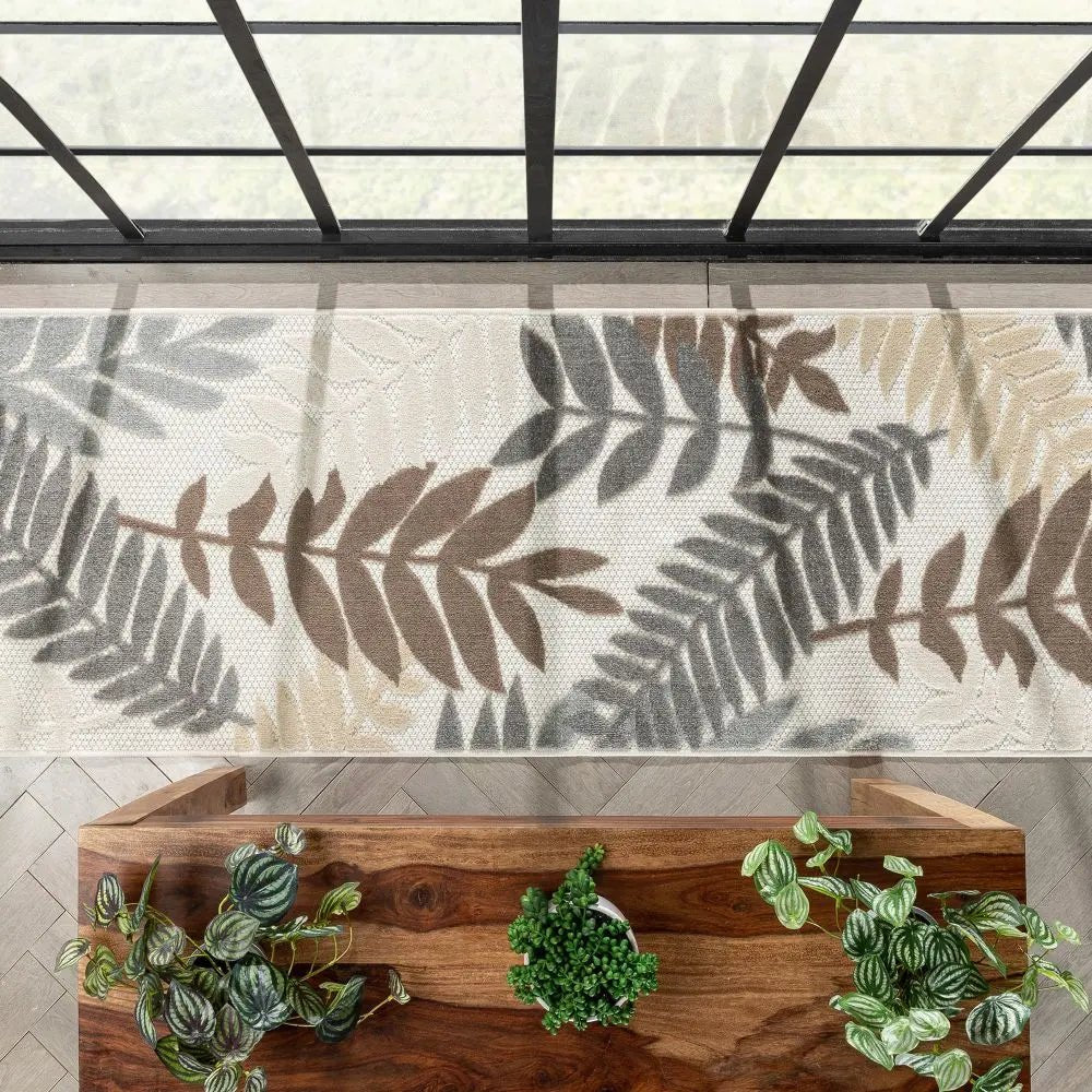 Mariah Modern Floral Indoor/Outdoor Ivory High-Low Rug Well Woven