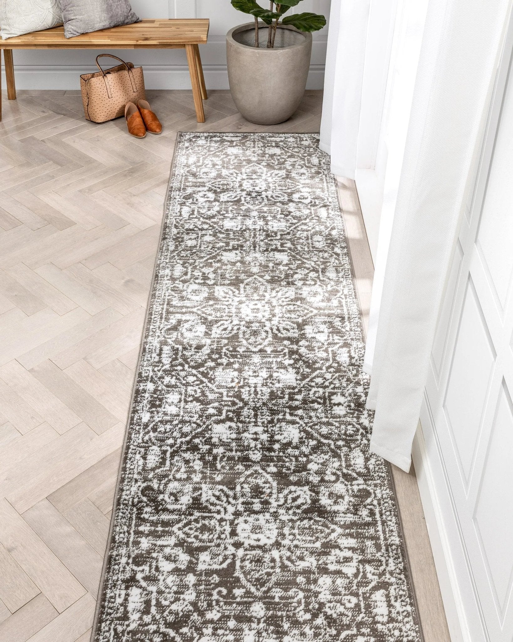 Disa Vintage Medallion Grey Soft Rug By Chill Rugs Well Woven