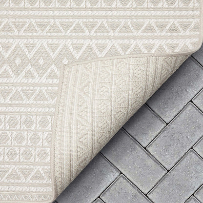 Arwen Tribal Indoor/Outdoor Ivory Textured Rug Well Woven