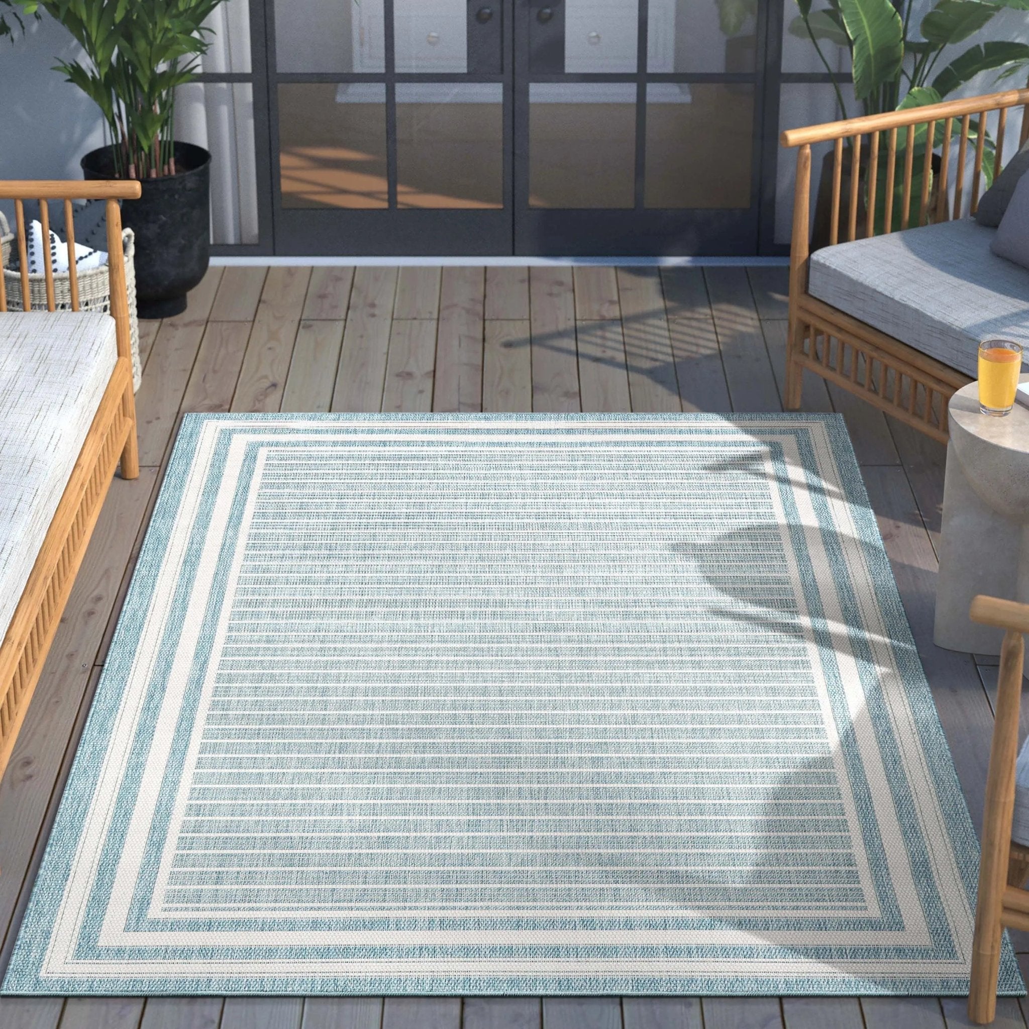 Frankie Modern Stripes Indoor/Outdoor Blue Textured Rug Well Woven
