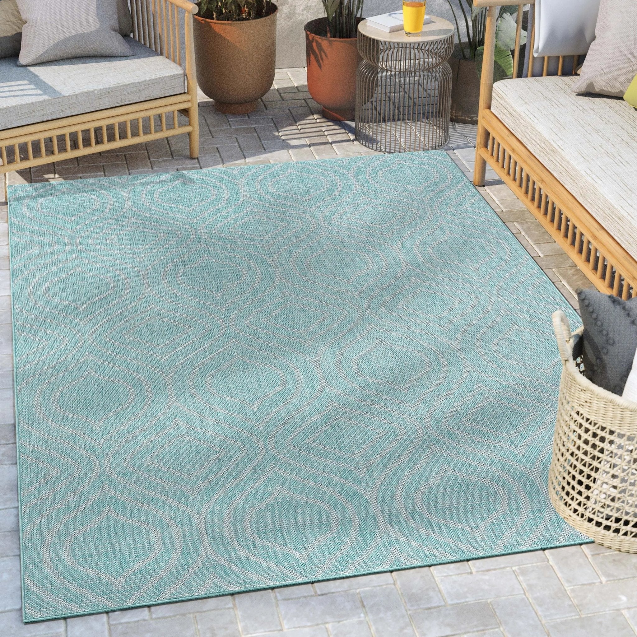 Ludo Lattice Trellis Indoor/Outdoor Blue Textured Rug Well Woven