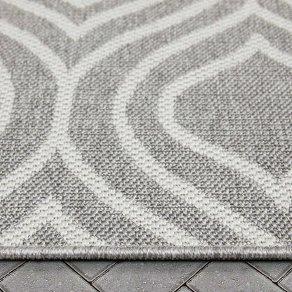 Ludo Lattice Trellis Indoor/Outdoor Grey Textured Rug Well Woven