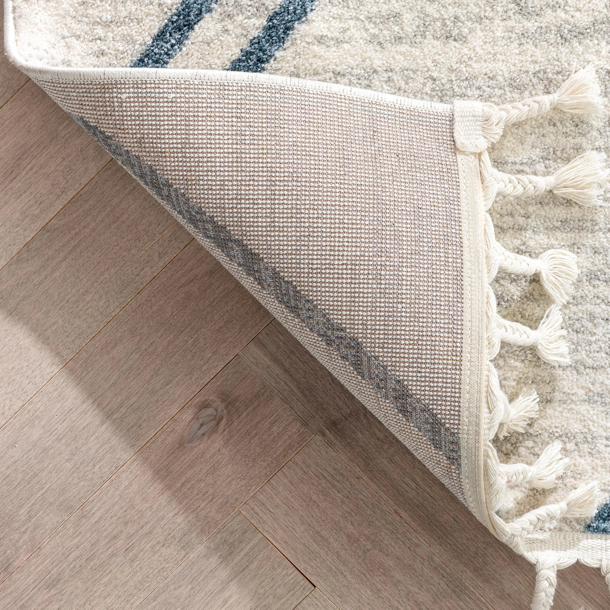 Reeve Modern Chevron Zig-Zag Blue Ivory Kids Rug Well Woven