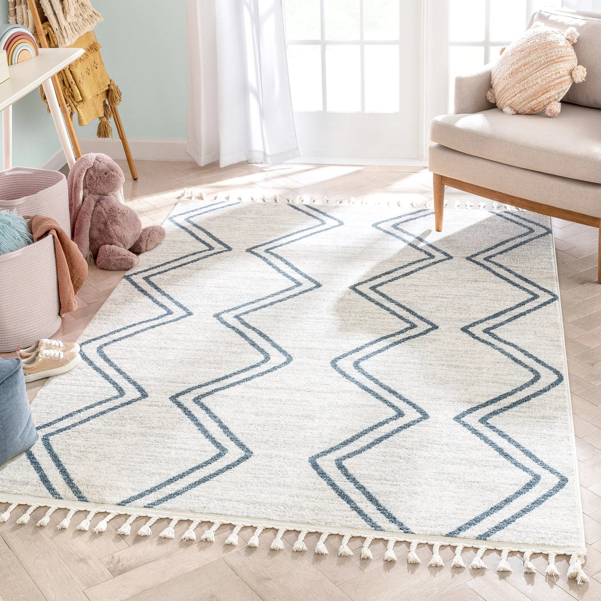 Reeve Modern Chevron Zig-Zag Blue Ivory Kids Rug Well Woven