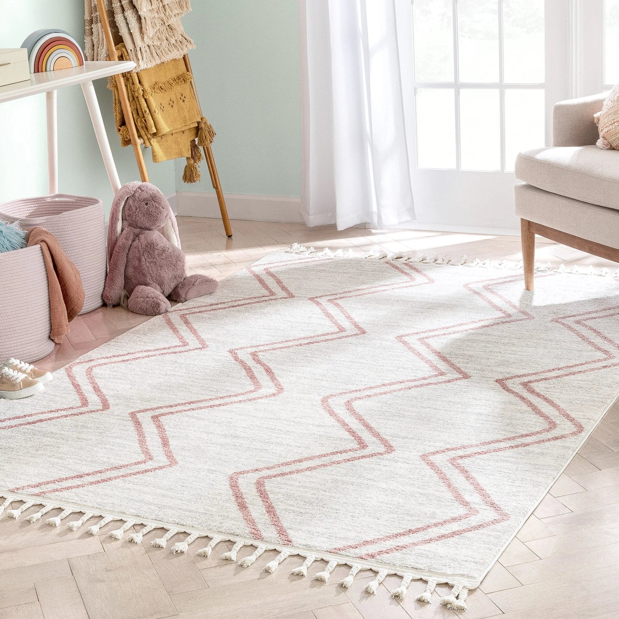 Reeve Modern Chevron Zig-Zag Pink Ivory Kids Rug Well Woven