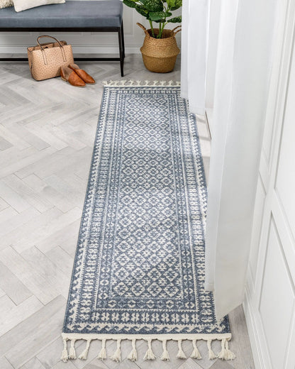 Callista Tribal Trellis Pattern Blue Kilim-Style Rug Well Woven