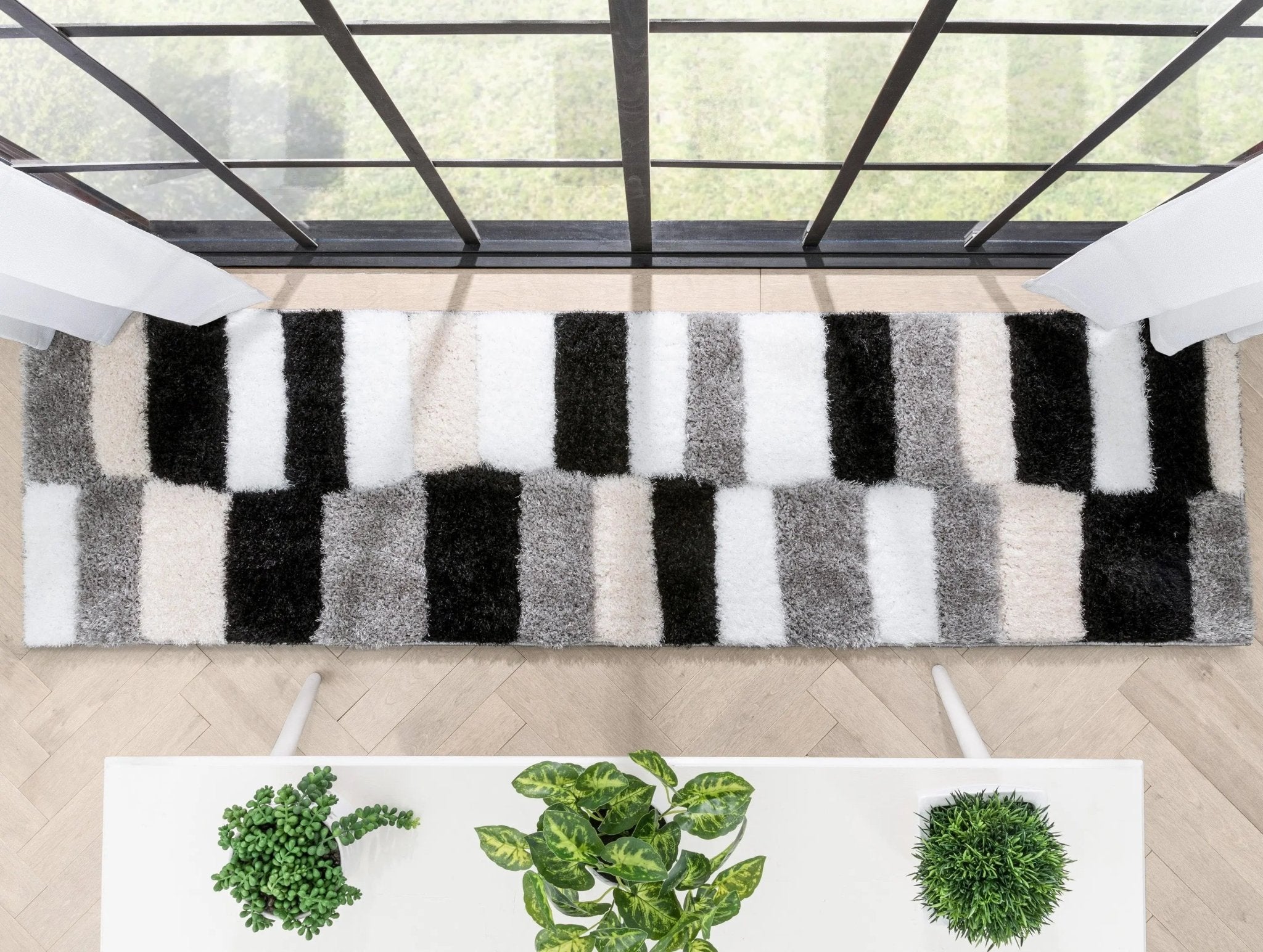 Chaska Geometric Squares Shag Ivory Black 7'10" x 9'10" 3D Textured Rug Well Woven