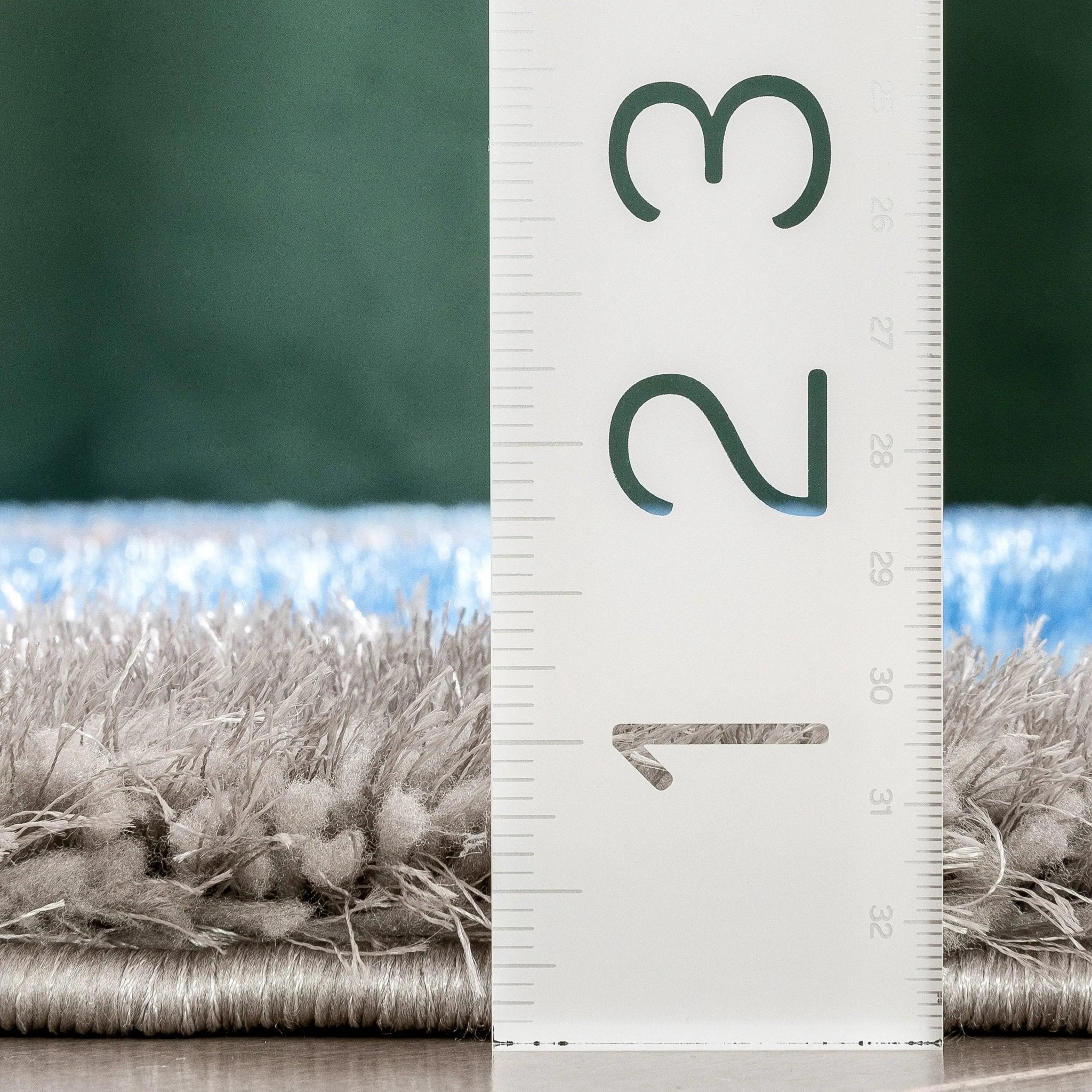 Mika Retro Chevron 3D Textured Shag Grey Light Blue Rug Well Woven