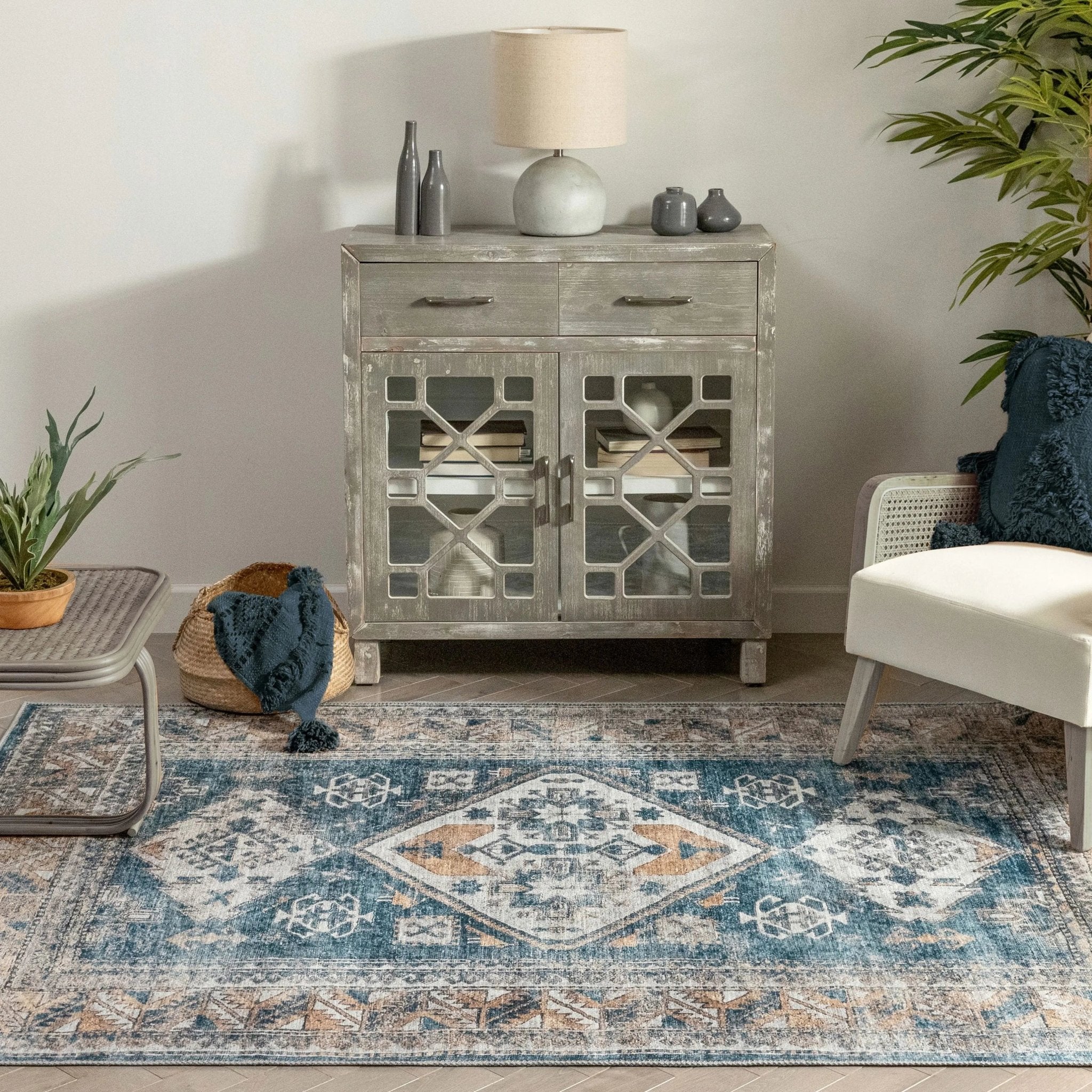 Habra Machine Washable Vintage Medallion Oriental Light Blue Flat-Weave Distressed Rug Well Woven