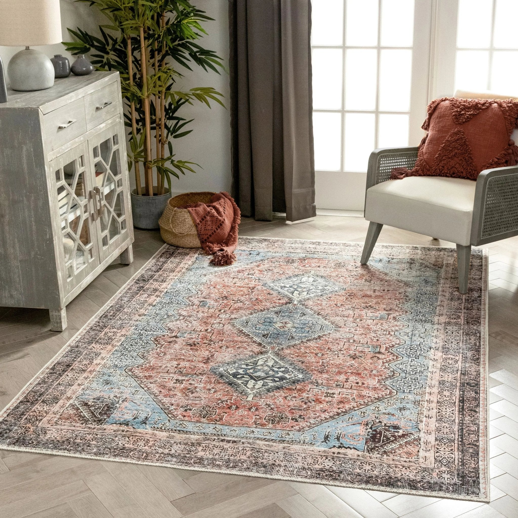 Menda Machine Washable Vintage Bohemian Meallion Oriental Light Blue Flat-Weave Distressed Rug Well Woven