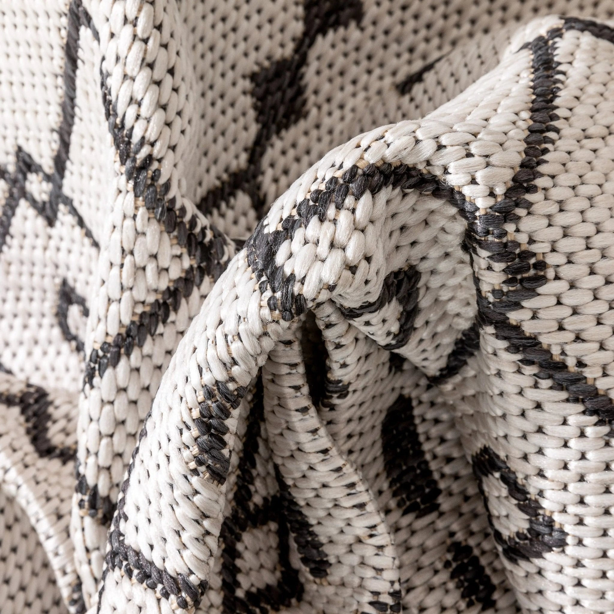 Custom Size Runner Nord Nordic Lattice Pattern Ivory 31 Inches Width  x Choose Your Length Hallway Indoor/Outdoor Runner Rug Well Woven