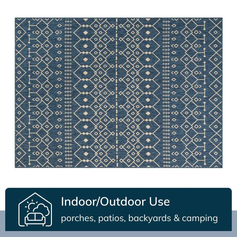 Nord Moroccan Tribal Indoor Outdoor Blue Flatweave Rug Well Woven - Flat image with icons highlighting the rug's performance features, labeled “Indoor/Outdoor Use.