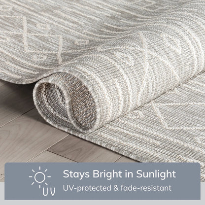 Anza Tribal Geometric Pattern Grey 5'3" x 7'3" Flat-Weave Indoor/Outdoor Rug Well Woven