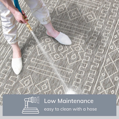 Anza Tribal Geometric Pattern Grey 5'3" x 7'3" Flat-Weave Indoor/Outdoor Rug Well Woven