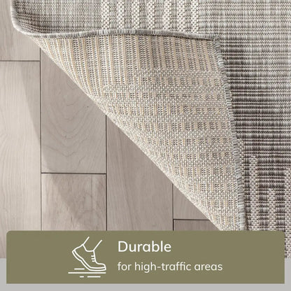 Kai Modern Chevron Pattern Grey 5'3" x 7'3" Flat-Weave Indoor/Outdoor Rug Well Woven