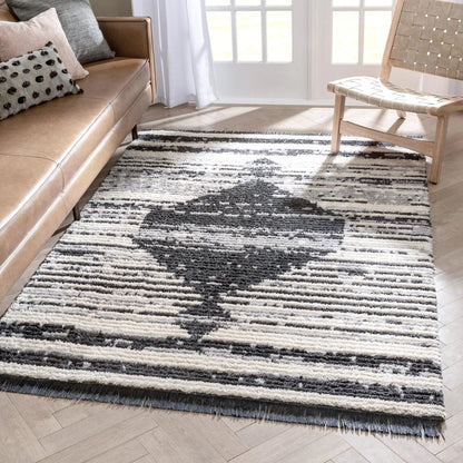 Sakari Moroccan Diamond Medallion Pattern Grey High-Low Textured Pile Rug Well Woven