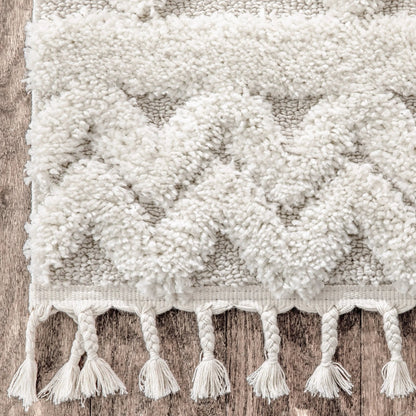 Austen Ivory Vintage Diamond Pattern Ivory Farmhouse Rug Well Woven