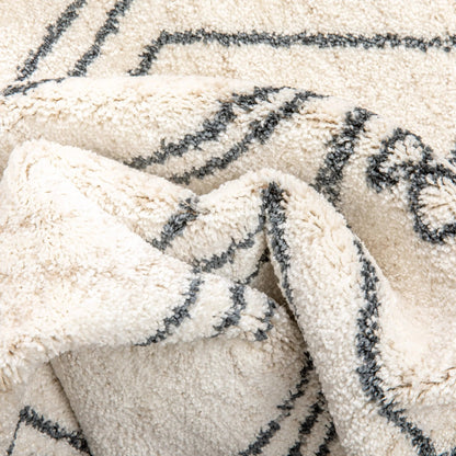 Darcy Modern Farmhouse Tribal Pattern Ivory Rug Well Woven