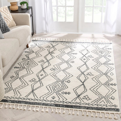 Darcy Modern Farmhouse Tribal Pattern Ivory Rug Well Woven