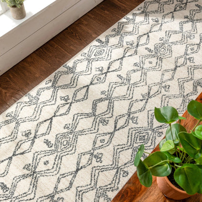 Darcy Modern Farmhouse Tribal Pattern Ivory Rug Well Woven