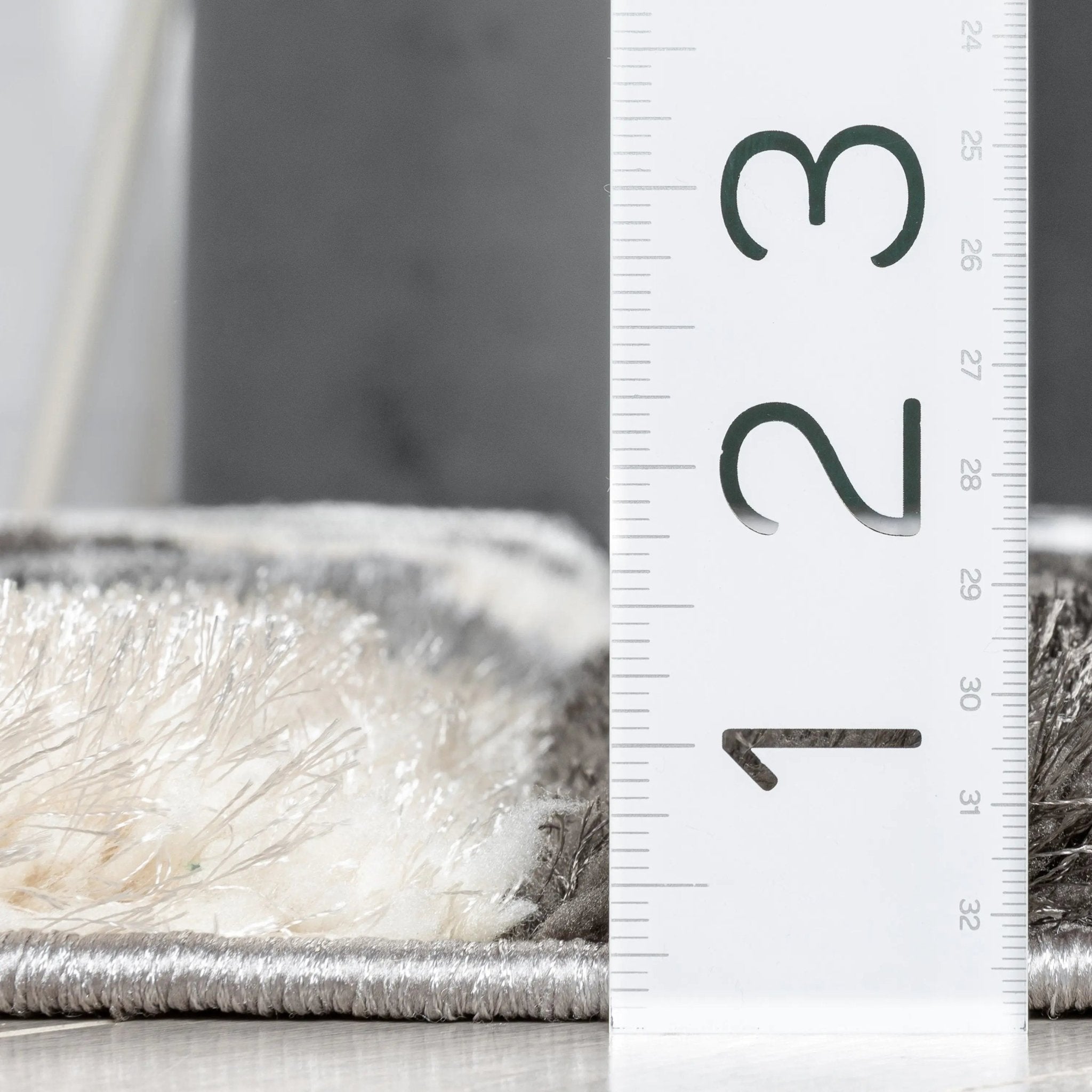 Holland Modern Geometric Black 3D Textured Thick & Soft Shag Rug Well Woven