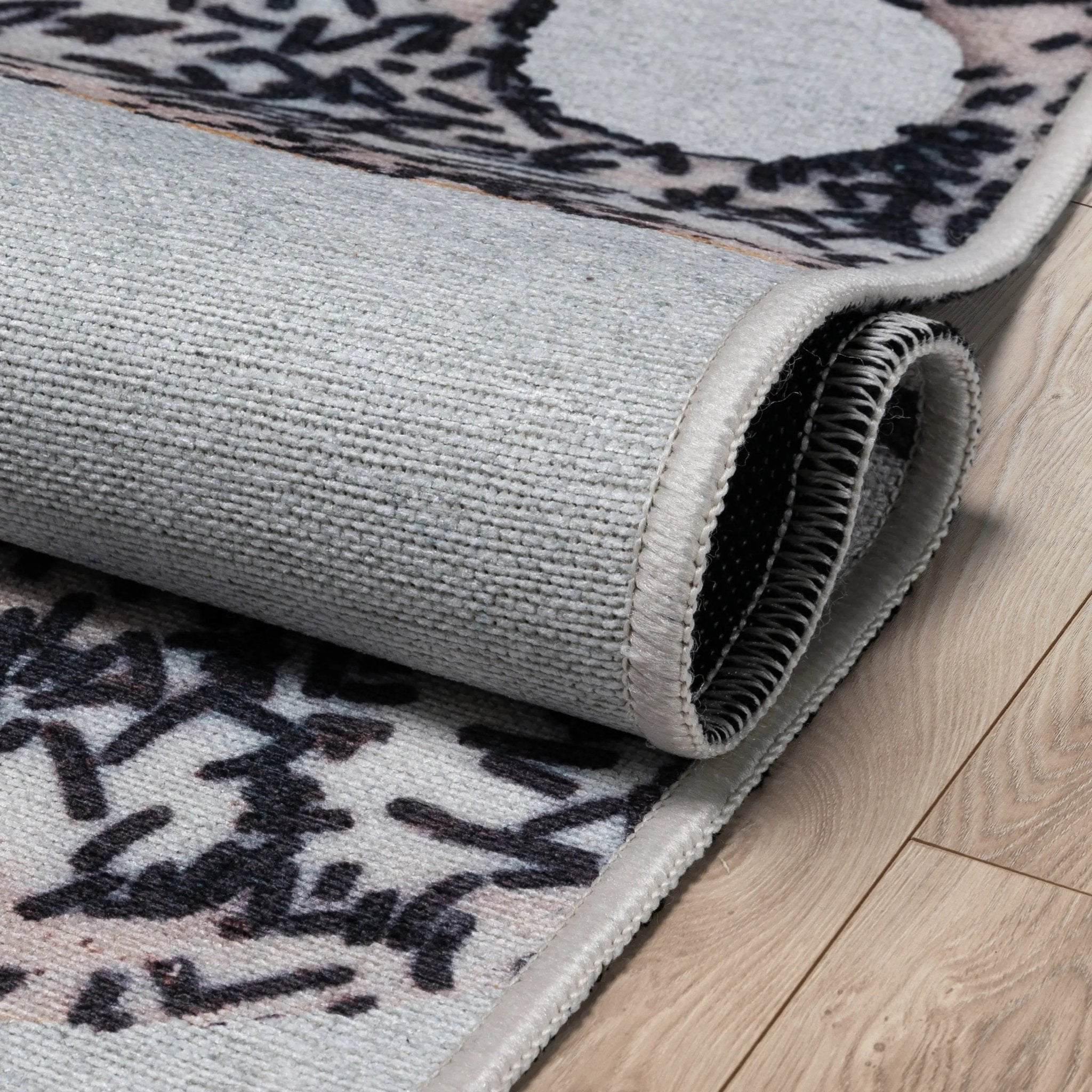 Multi White Sprinkles Donut Novelty Ivory Black Flat-Weave Rug Well Woven