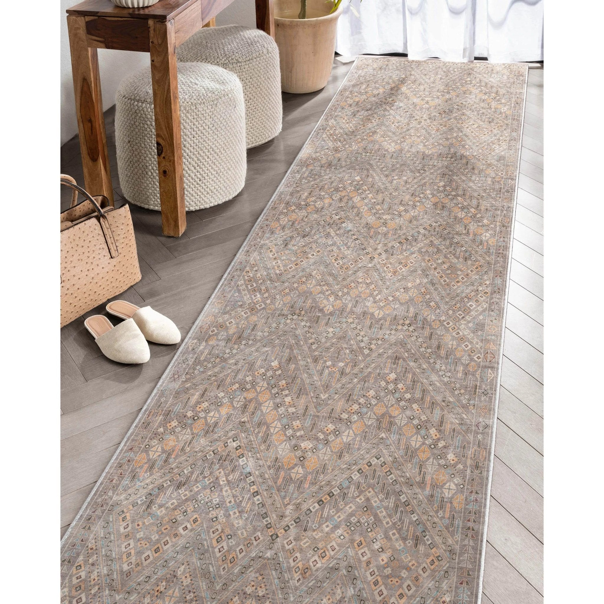 Anya Vintage Tribal Chevron Grey Flat-Weave Rug Well Woven