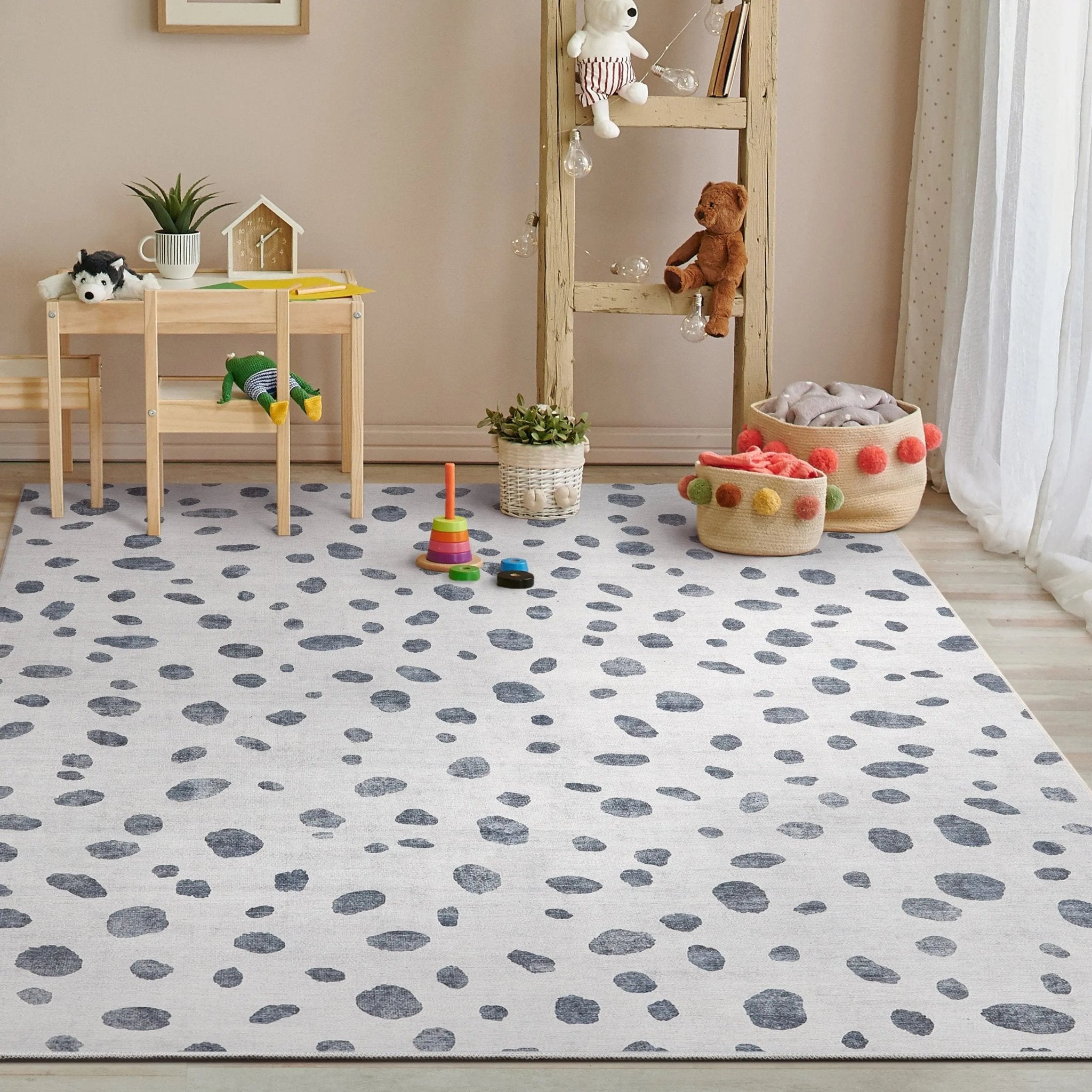 Animal Dots Modern Ivory Black Area Flat-Weave Rug Well Woven