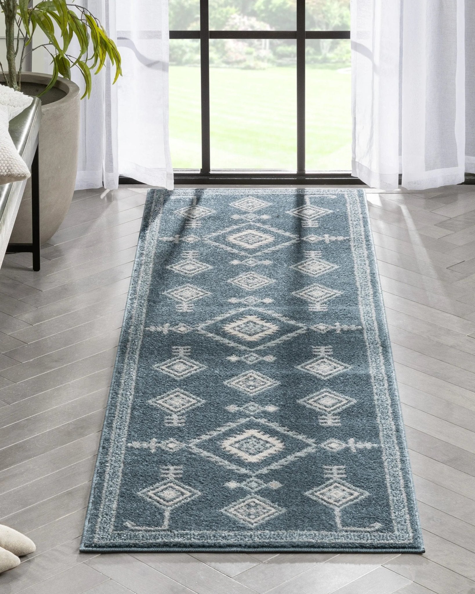 Azra Tribal Medallion Dark Blue Rug Well Woven