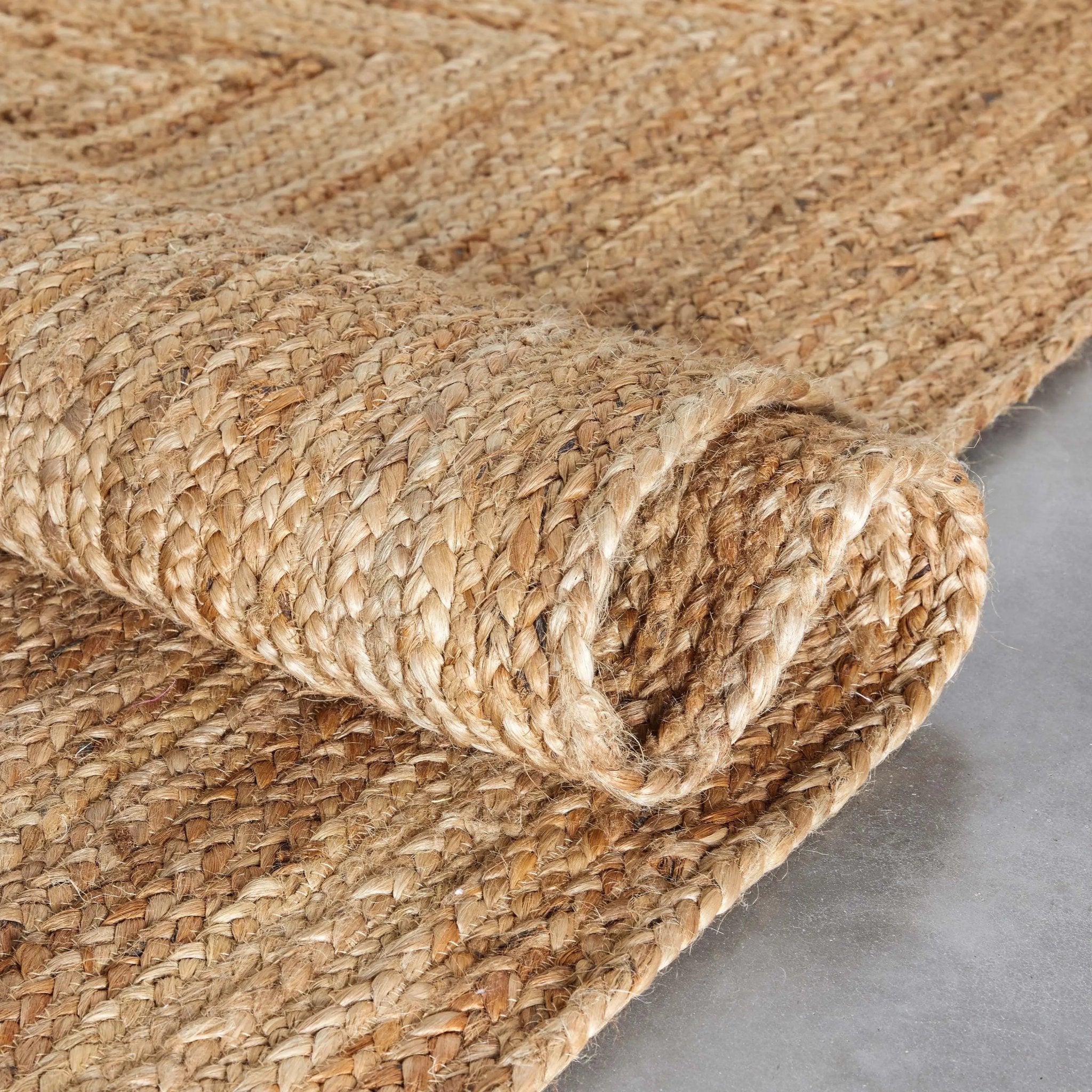 Jemma Natural-Fiber Braided Pattern Natural Hand-Woven Chunky-Textured Rug Well Woven
