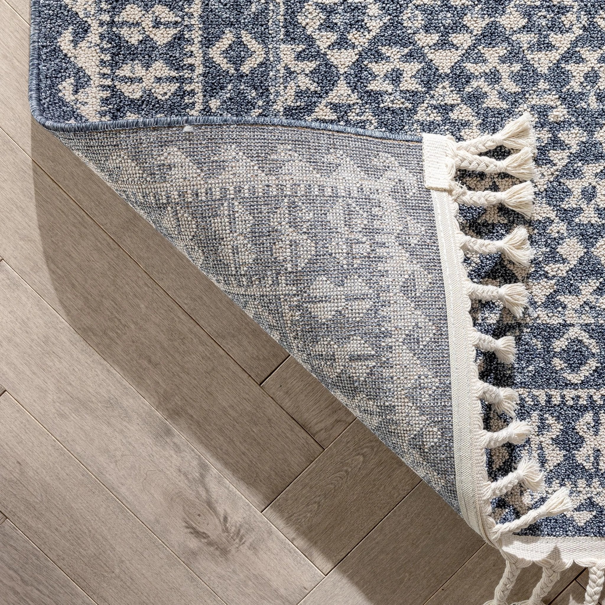 Callista Tribal Trellis Pattern Blue Kilim-Style Rug Well Woven